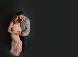maternity couple baby taopan ruffle studio photos