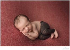 baby boy red ct newborn photo